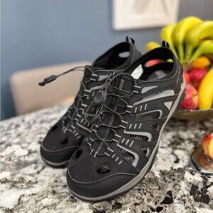 Eddie Bauer Sandals Men’s Size 11